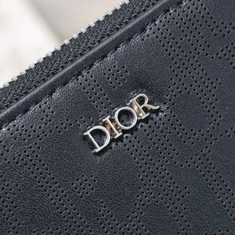 D10r wallet 4081b-2026