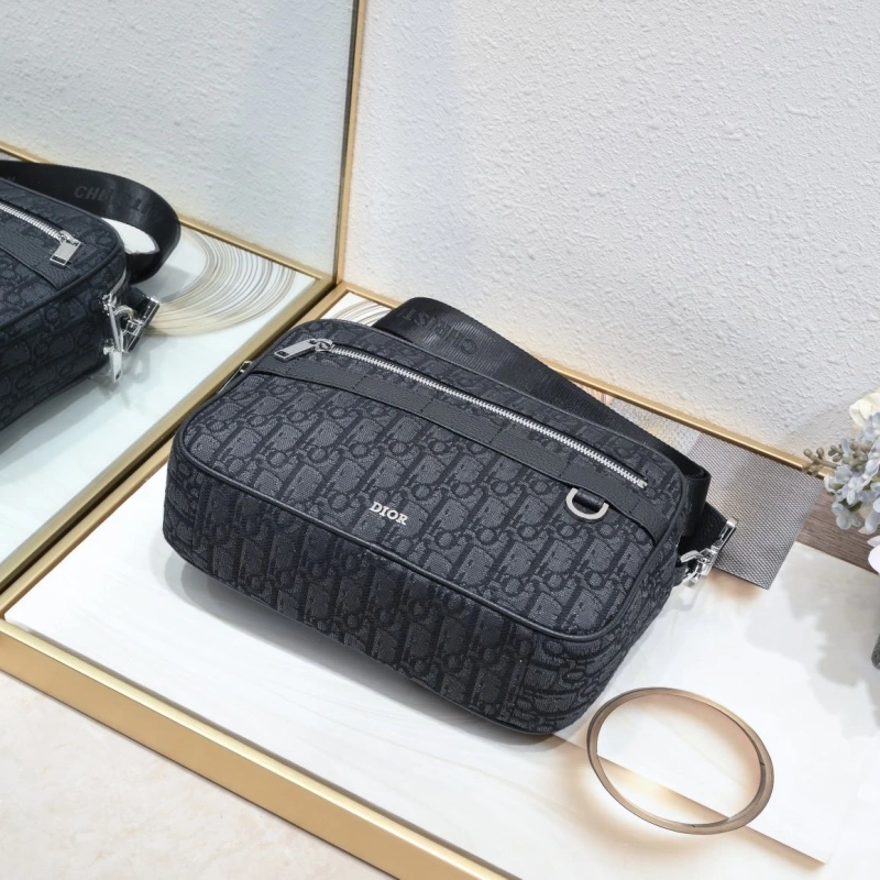 D10r satchel bags 4081b-2067