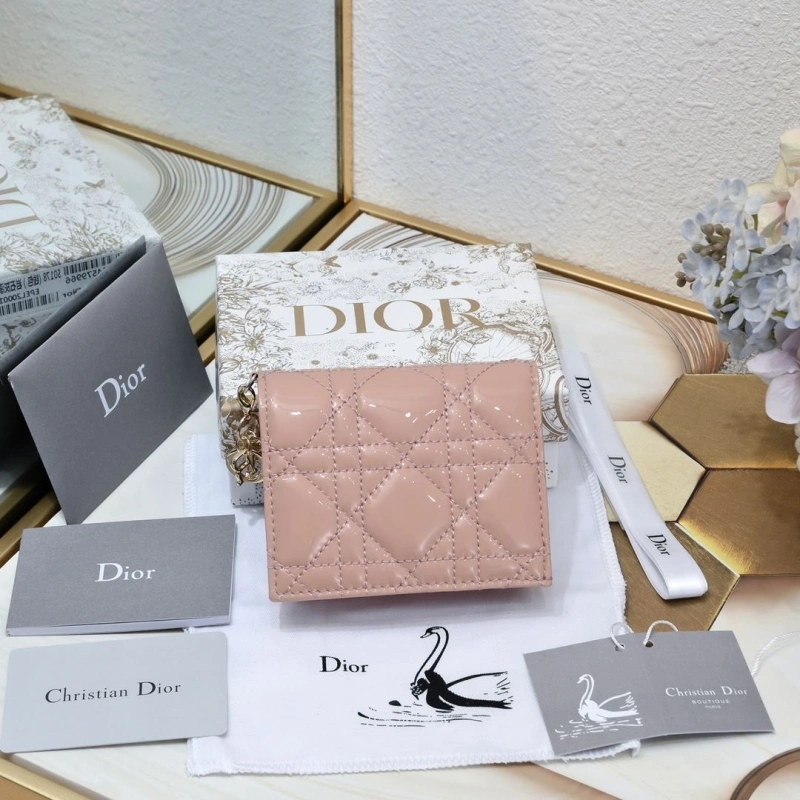D10r wallet 4081b-2110