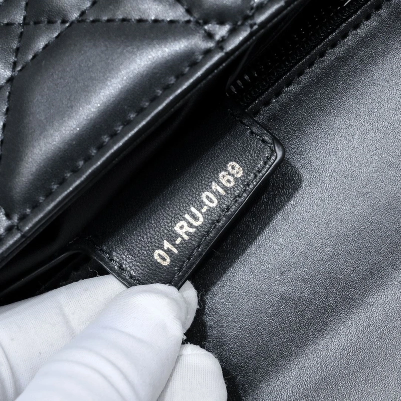 D10r satchel bags 4081b-2123