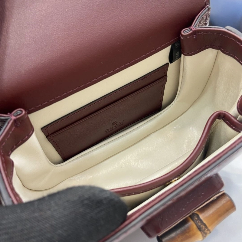 Gvc*1 top handle bags 4094-0088