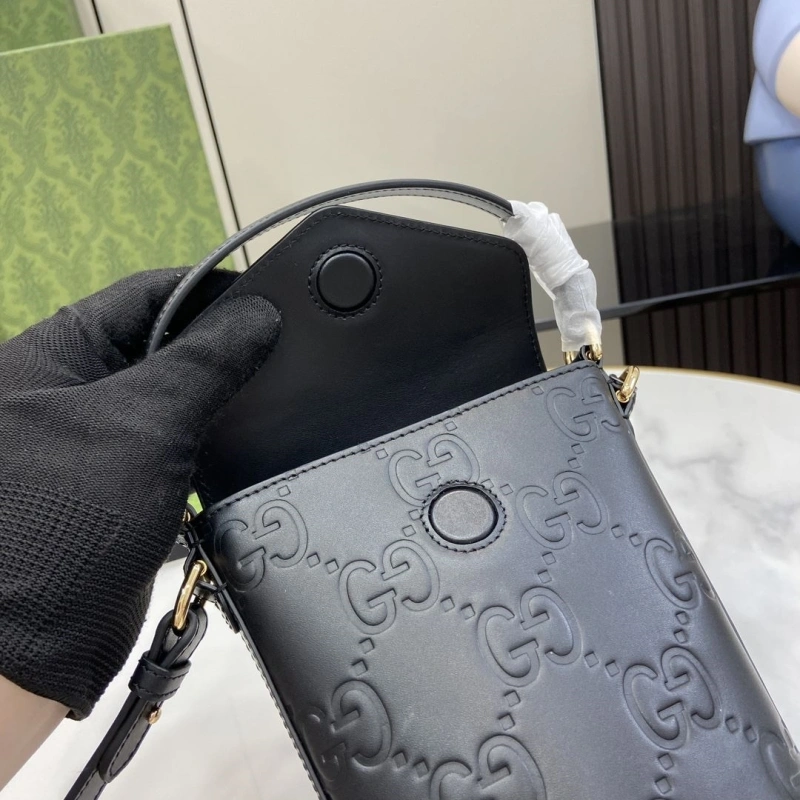 Gvc*1 bucket bags 4094-0134