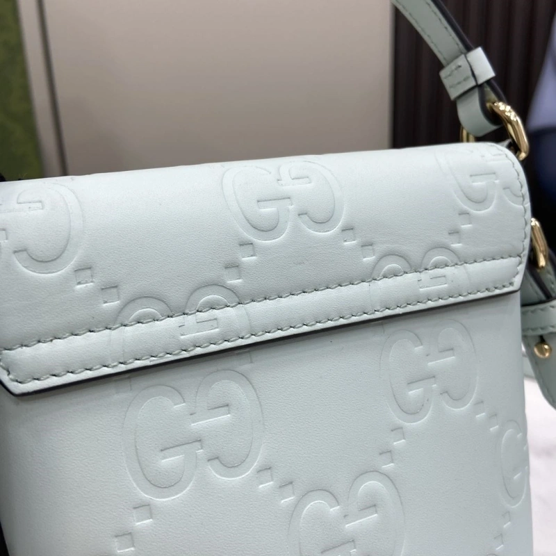 Gvc*1 bucket bags 4094-0136