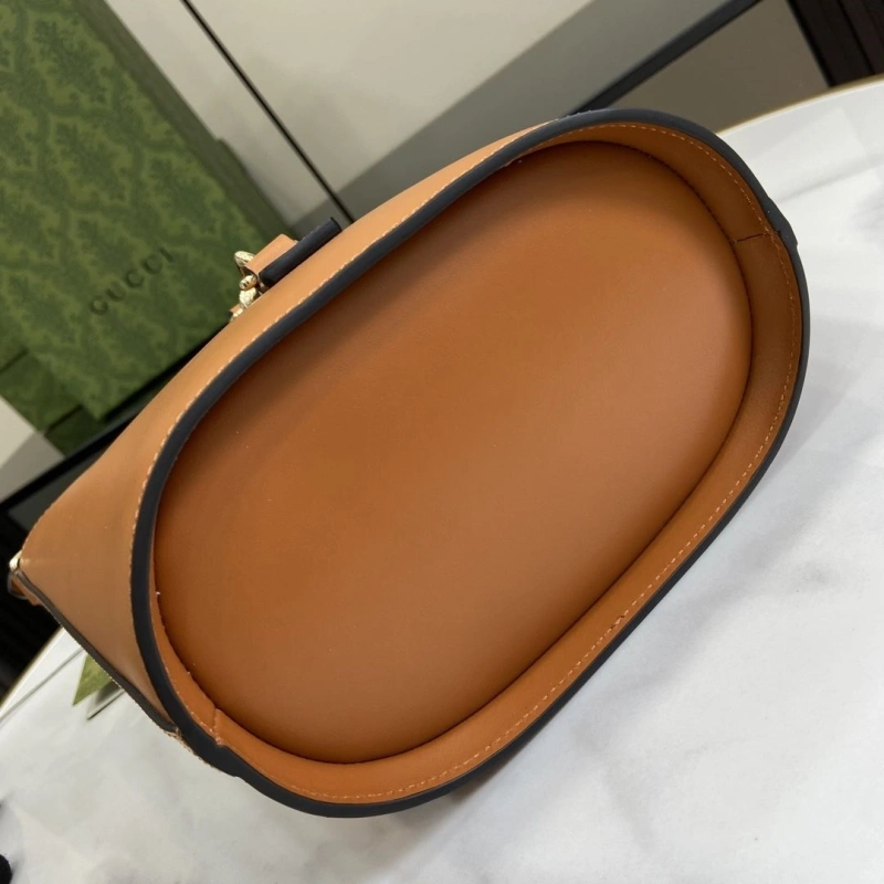 Gvc*1 bucket bags 4094-0145