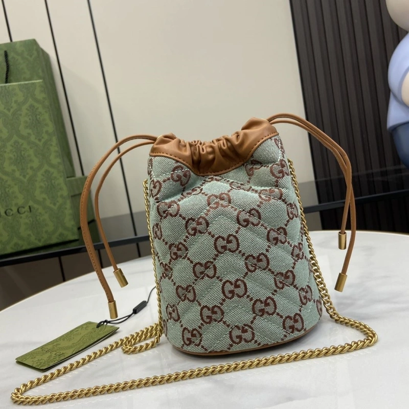 Gvc*1 bucket bags 4094-0255