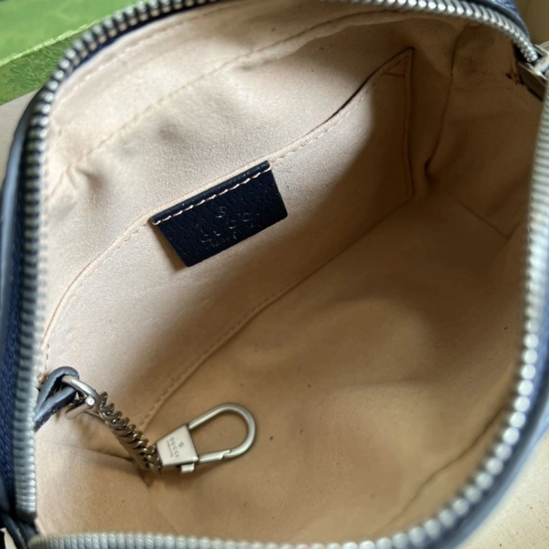 Gvc*1 clutch bags 4094-0437