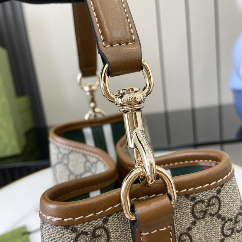 Gvc*1 bucket bags 4094-0476