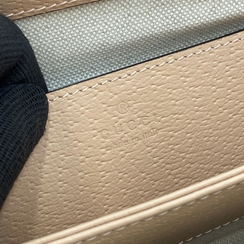 Gvc*1 satchel bags 4094-0483