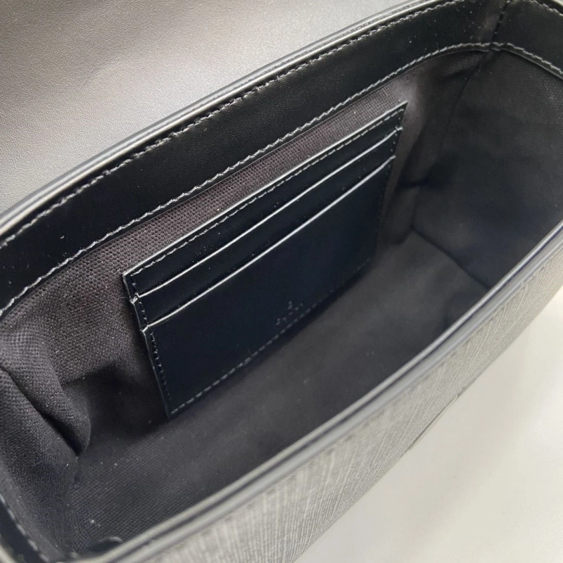 Gvc*1 satchel bags 4094-0501