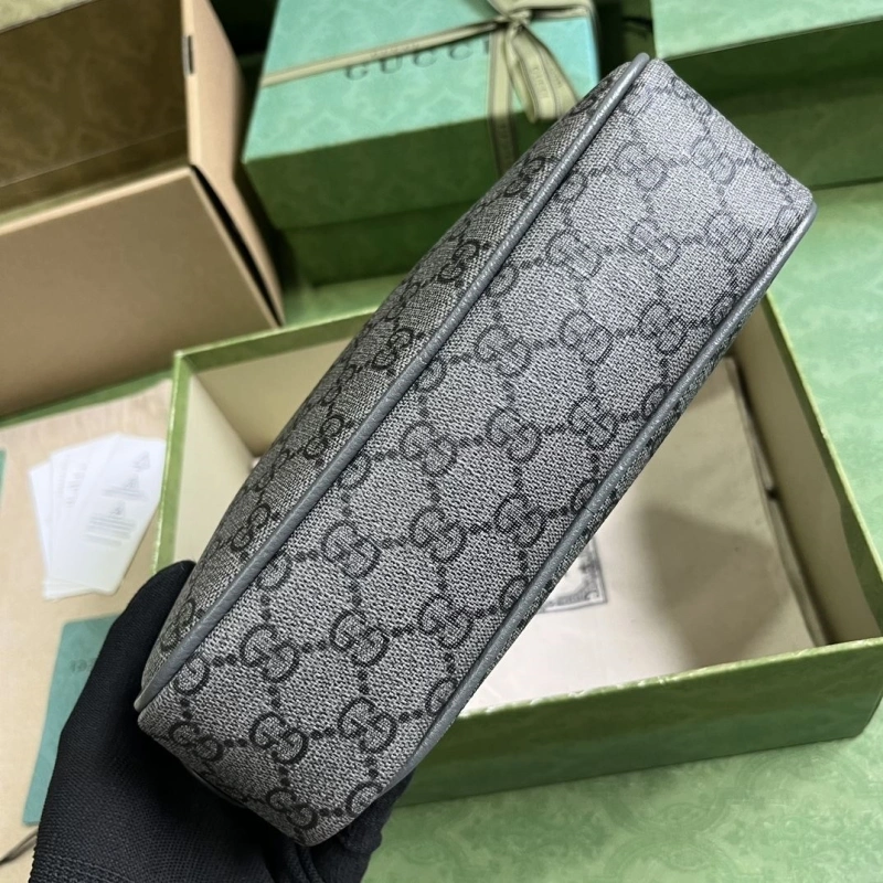 Gvc*1 satchel bags 4094-0561