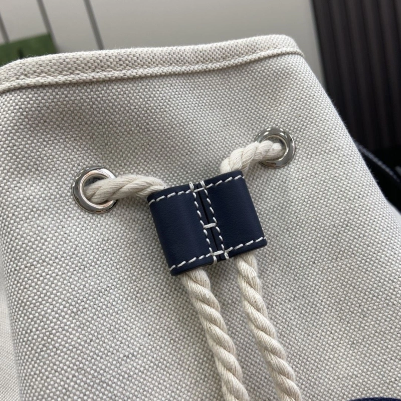 Gvc*1 bucket bags 4094-0696