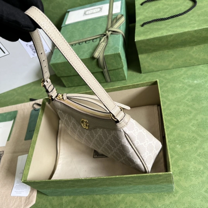 Gvc*1 satchel bags 4094-0792