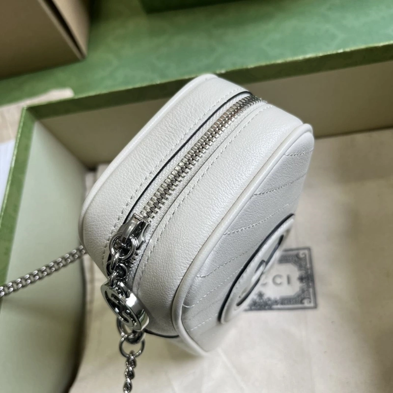 Gvc*1 satchel bags 4094-0881