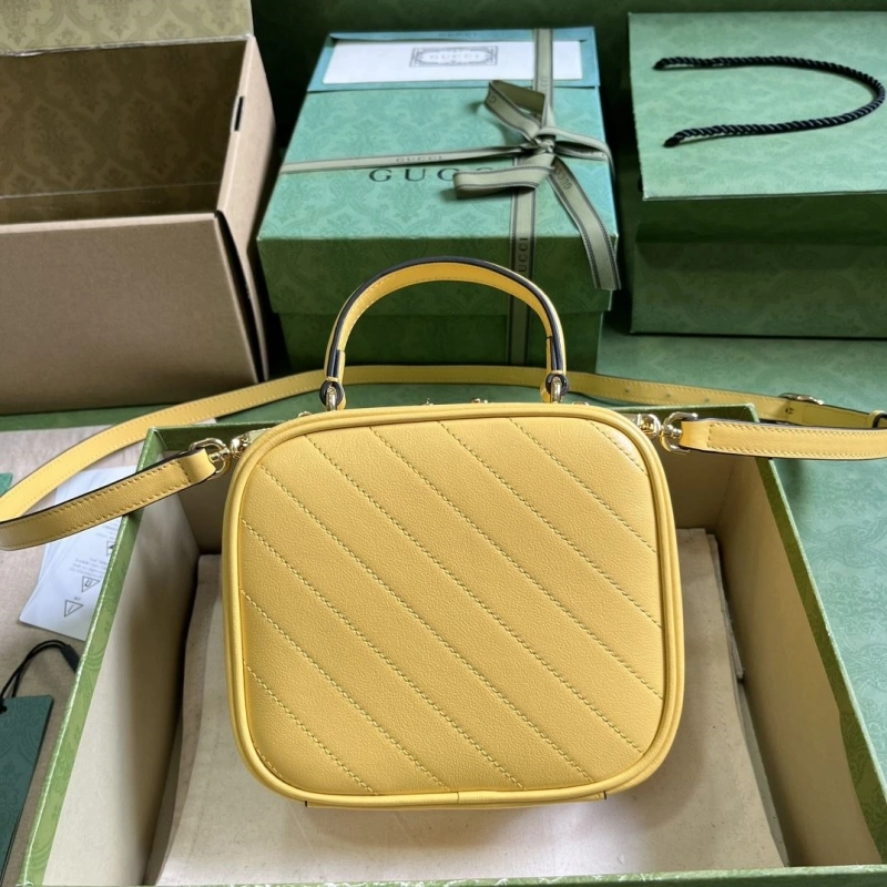Gvc*1 top handle bags 4094-0885