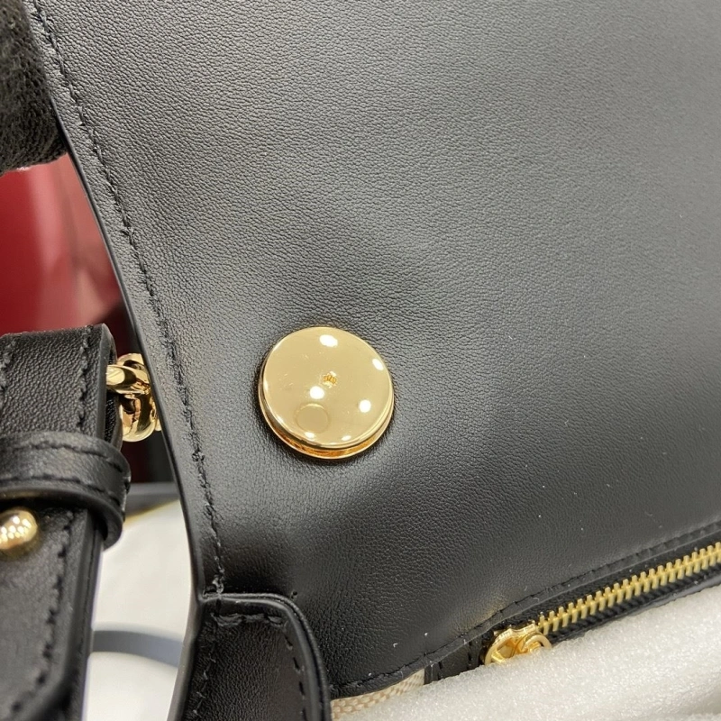 Gvc*1 top handle bags 4094b-0020
