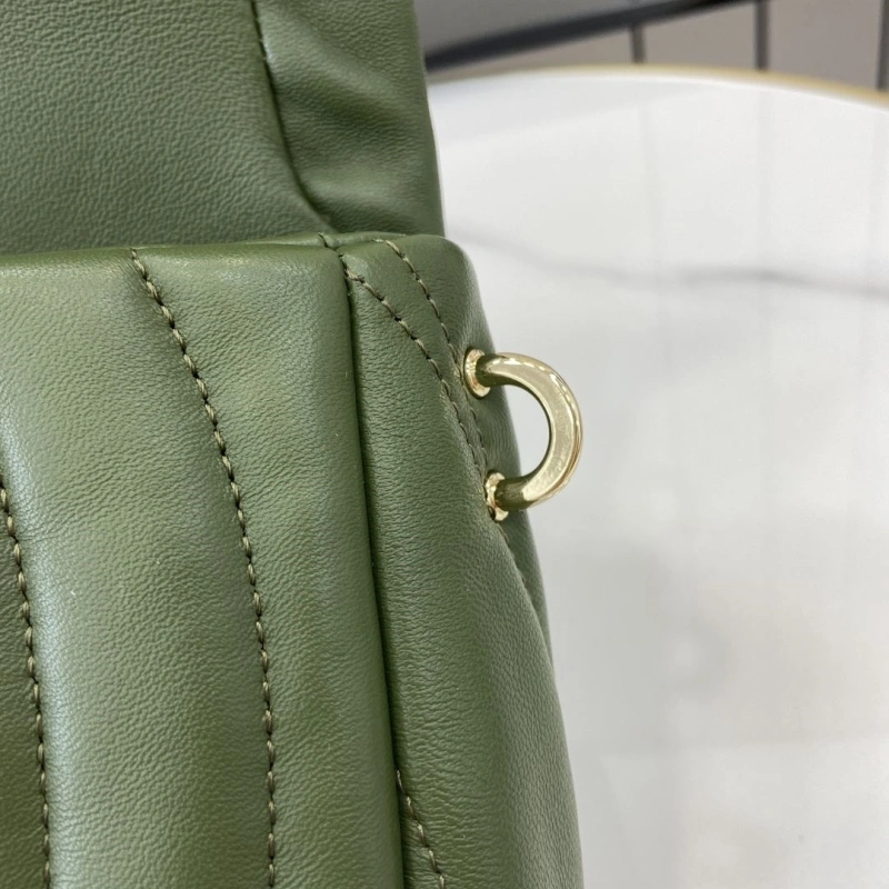 Gvc*1 top handle bags 4094b-0060