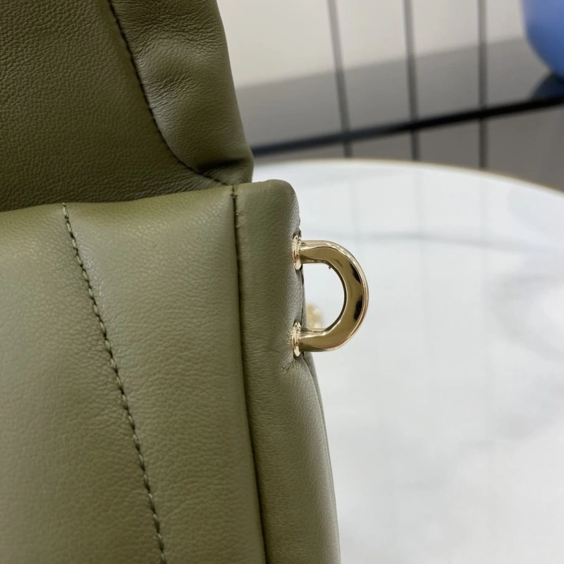 Gvc*1 top handle bags 4094b-0063