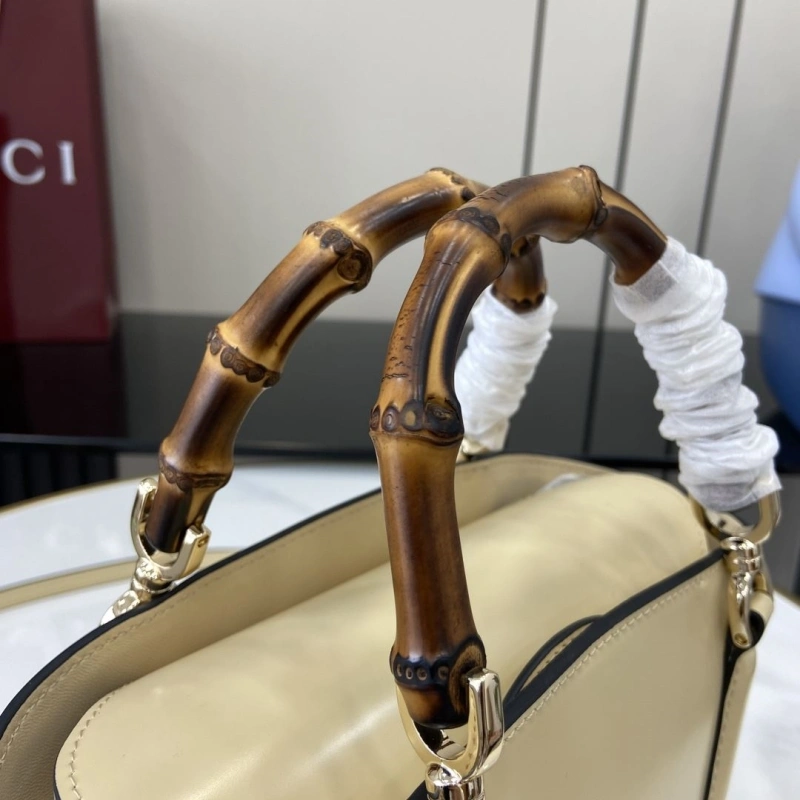 Gvc*1 top handle bags 4094b-0085
