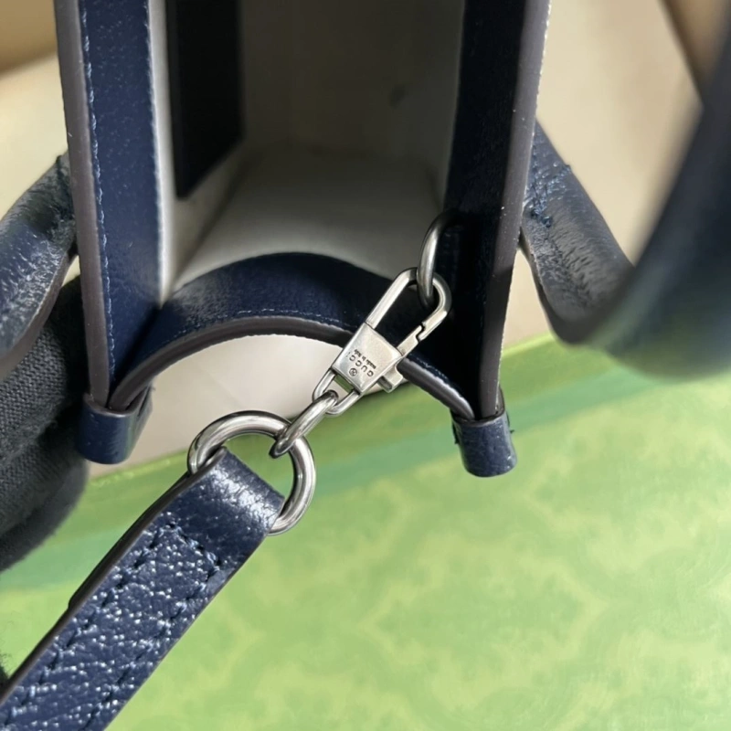 Gvc*1 top handle bags 4094b-0304