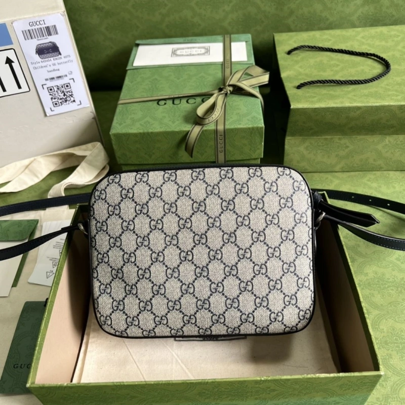 Gvc*1 clutch bags 4094b-0306