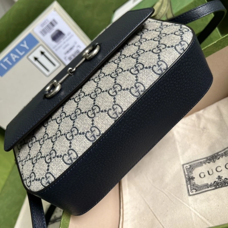 Gvc*1 clutch bags 4094b-0306