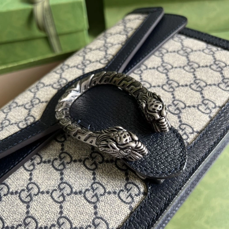 Gvc*1 clutch bags 4094b-0307