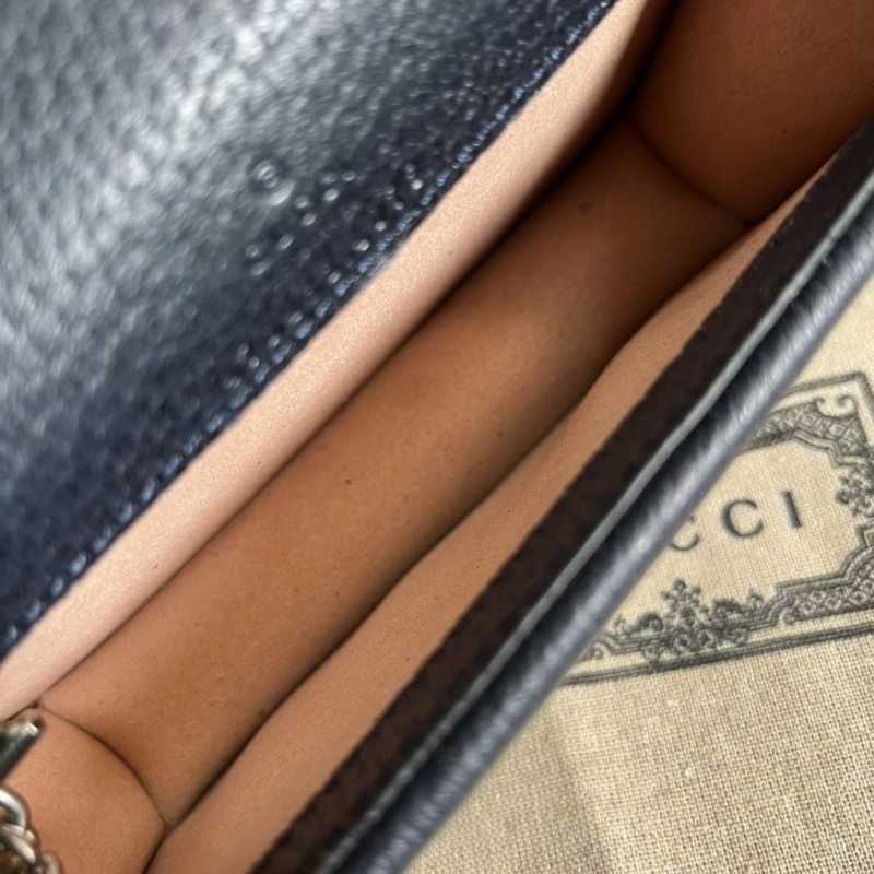 Gvc*1 clutch bags 4094b-0311