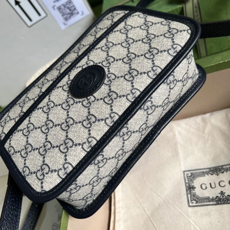 Gvc*1 clutch bags 4094b-0315