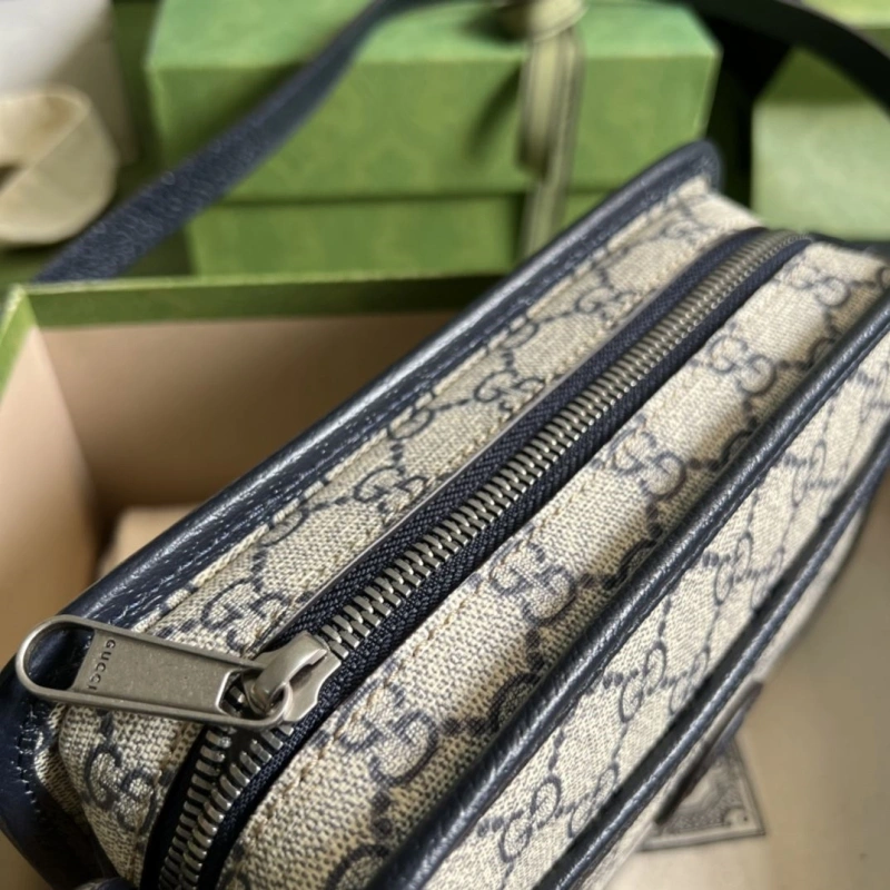 Gvc*1 clutch bags 4094b-0315