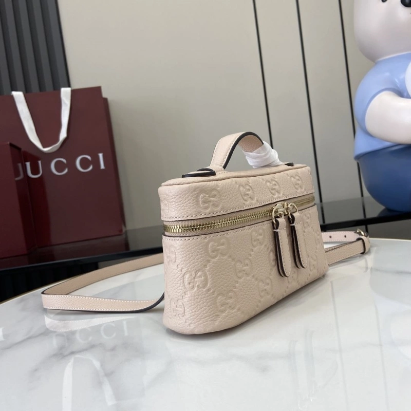 Gvc*1 cosmetic bags 4094b-0404