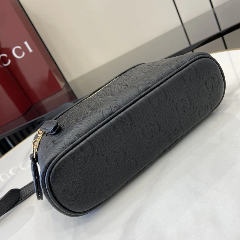 Gvc*1 cosmetic bags 4094b-0414