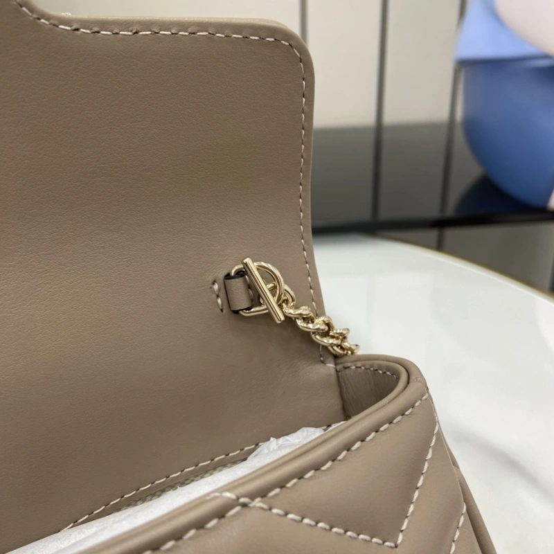 Gvc*1 satchel bags 4094b-0422