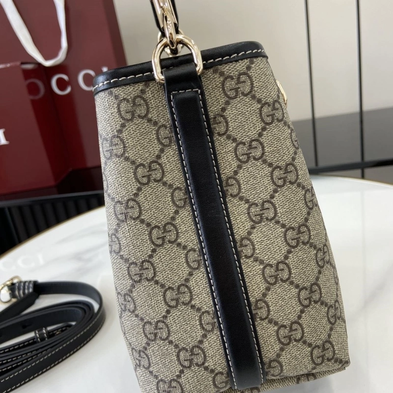 Gvc*1 top handle bags 4094b-0435