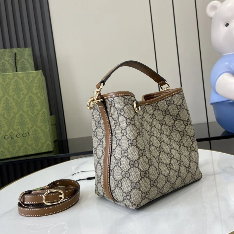 Gvc*1 bucket bags 4094b-0440