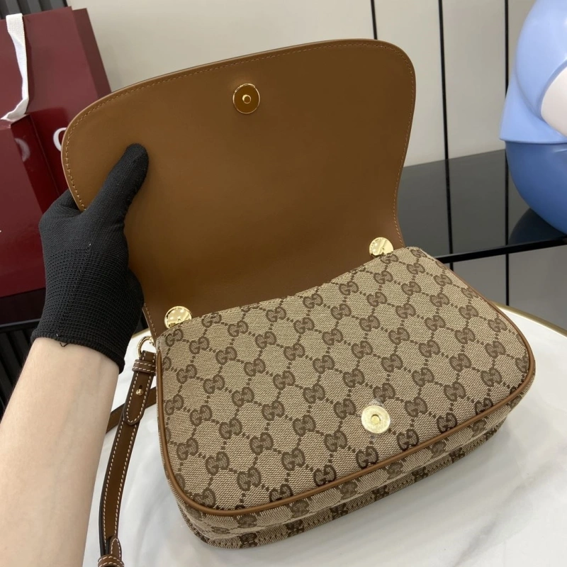 Gvc*1 top handle bags 4094b-0645