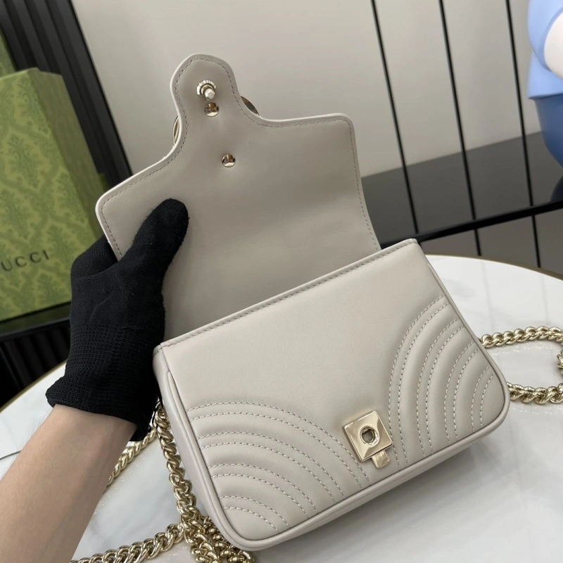 Gvc*1 top handle bags 4094b-0745