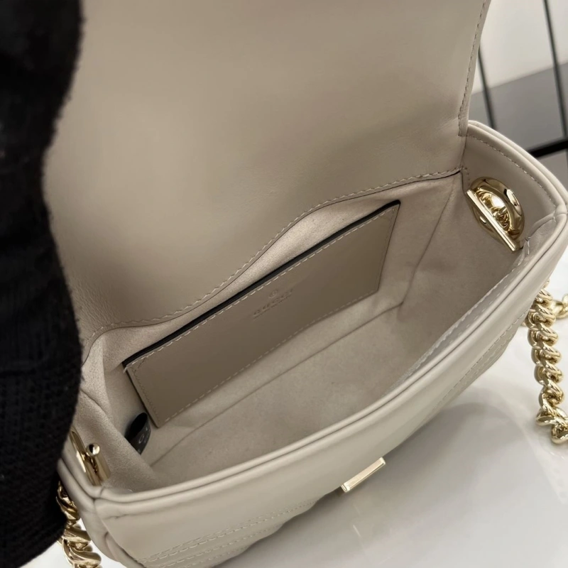 Gvc*1 top handle bags 4094b-0745