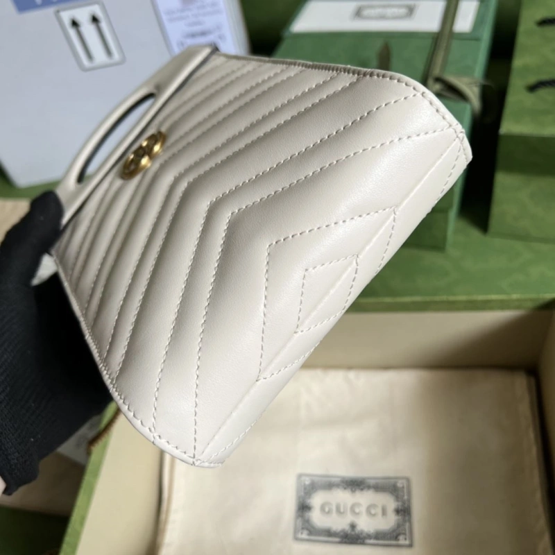 Gvc*1 top handle bags 4094f-0103