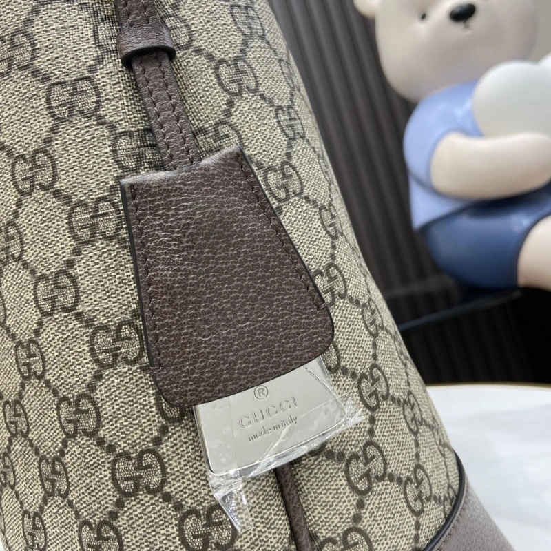 Gvc*1 satchel bags 4094f-0138