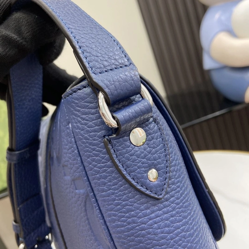 Gvc*1 satchel bags 4094f-0225