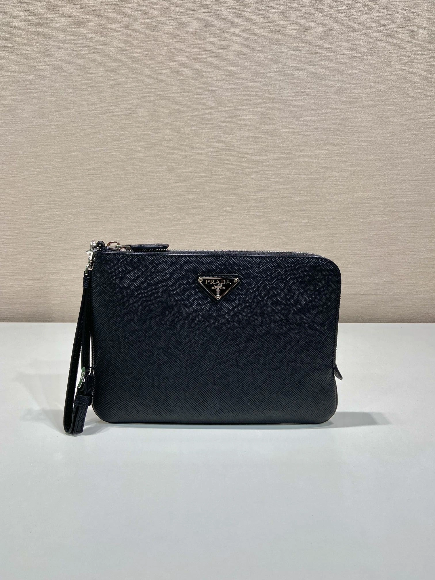 Pra*a clutch bags 4099a-0509