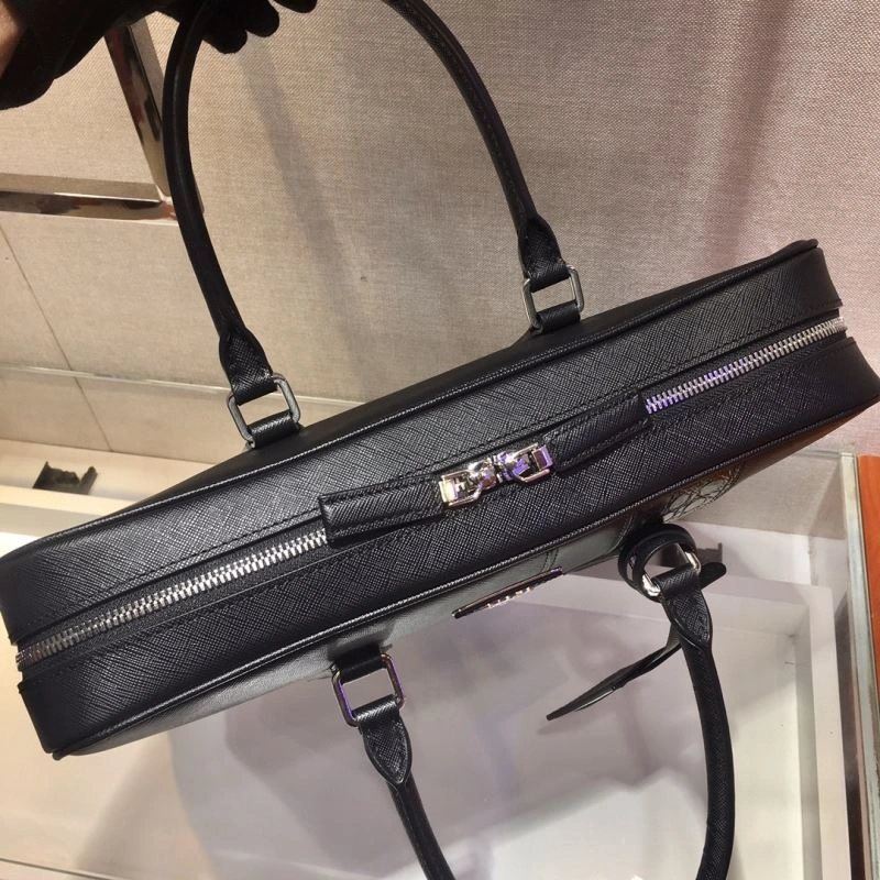 Pra*a briefcase 4099g-0046