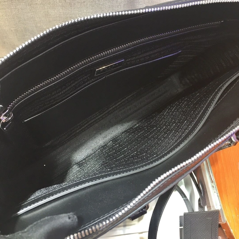 Pra*a briefcase 4099h-0038