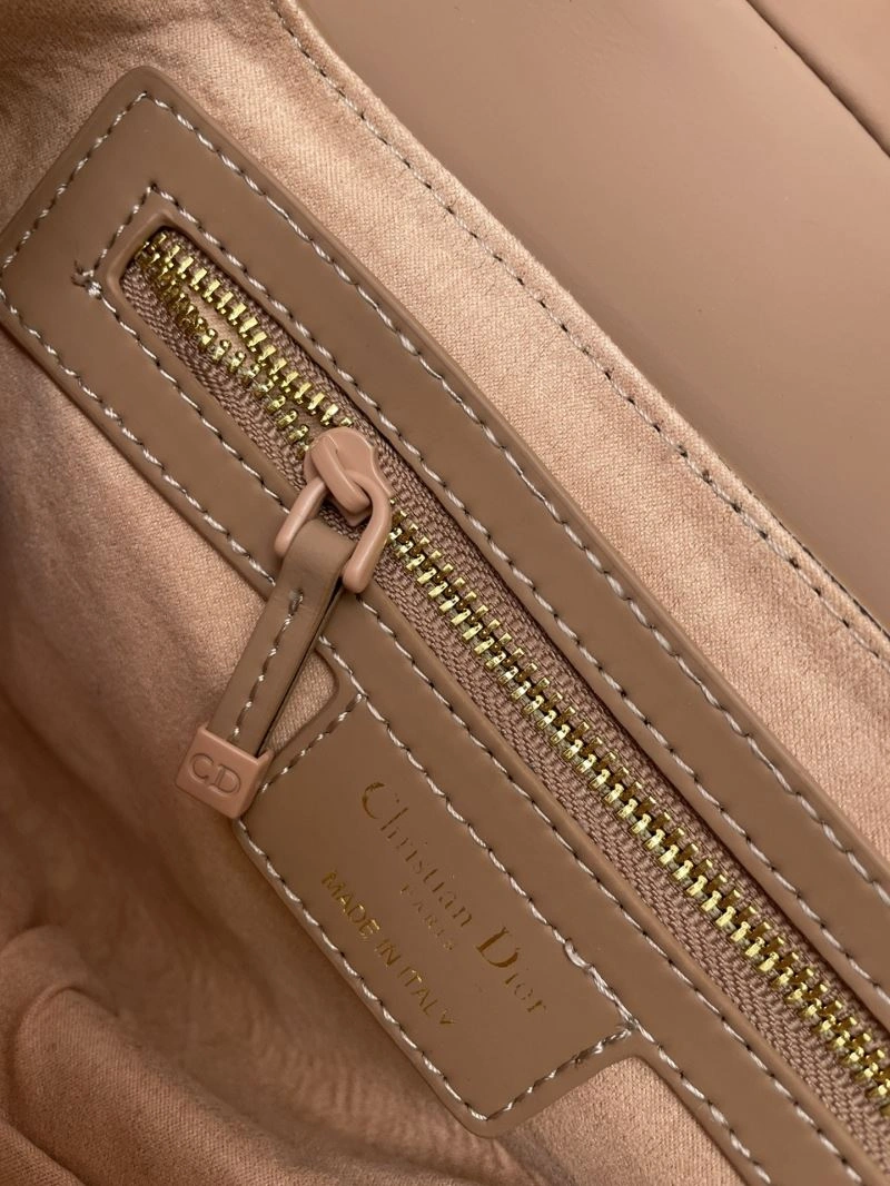 D10r saddle bags 4101c-3316