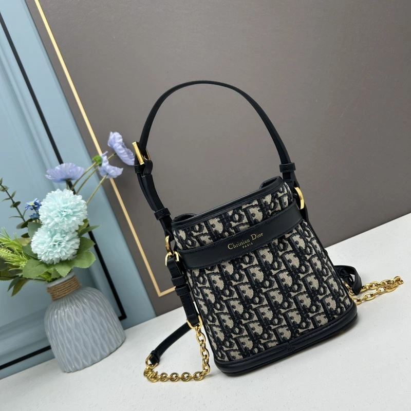 D10r bucket bags 4101c-3520