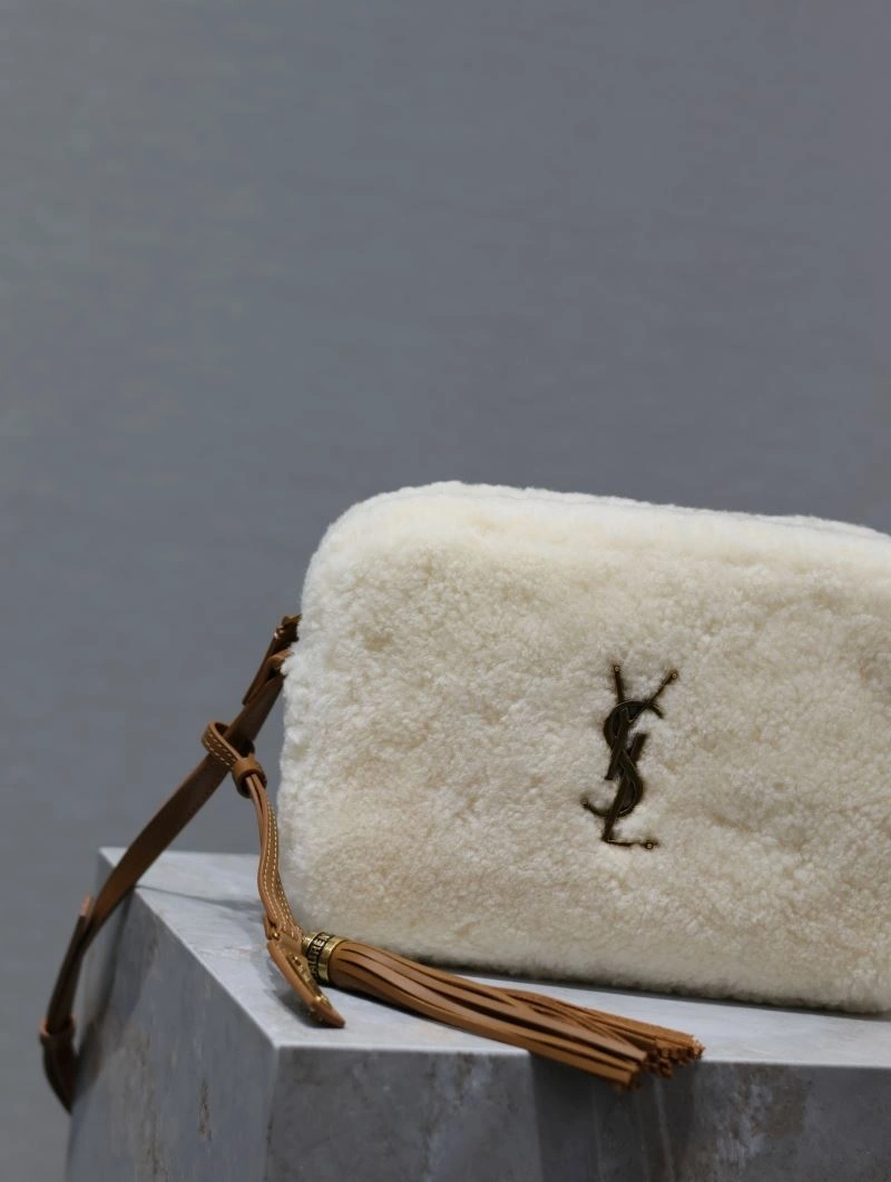 Y51 clutch bags 4113c-0016