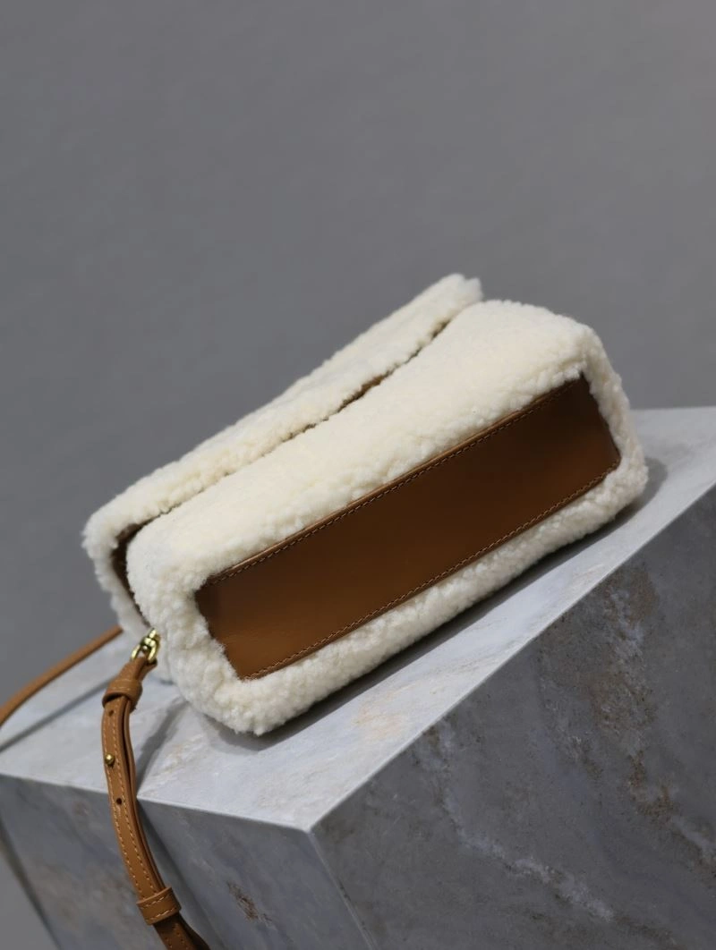 Y51 top handle bags 4113c-0017