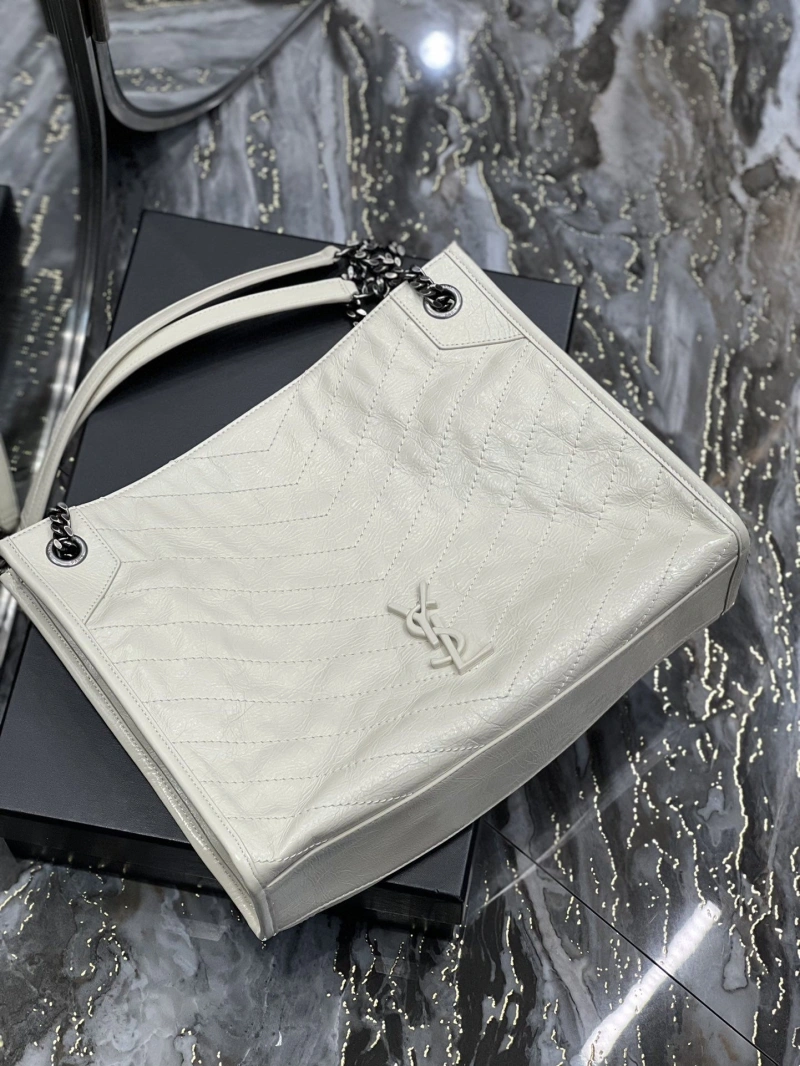 Y51 top handle bags 4113f-0107