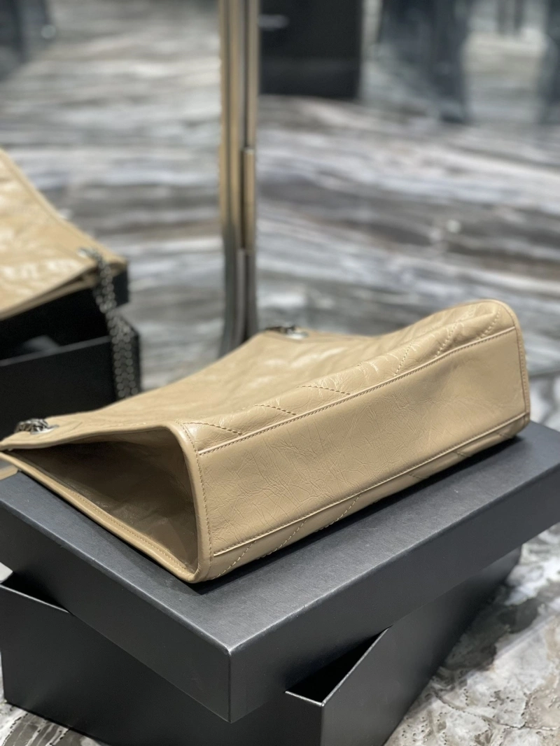 Y51 top handle bags 4113f-0110