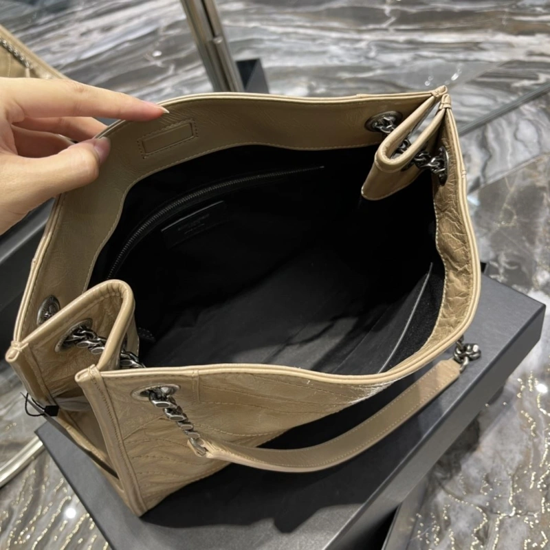 Y51 top handle bags 4113f-0110